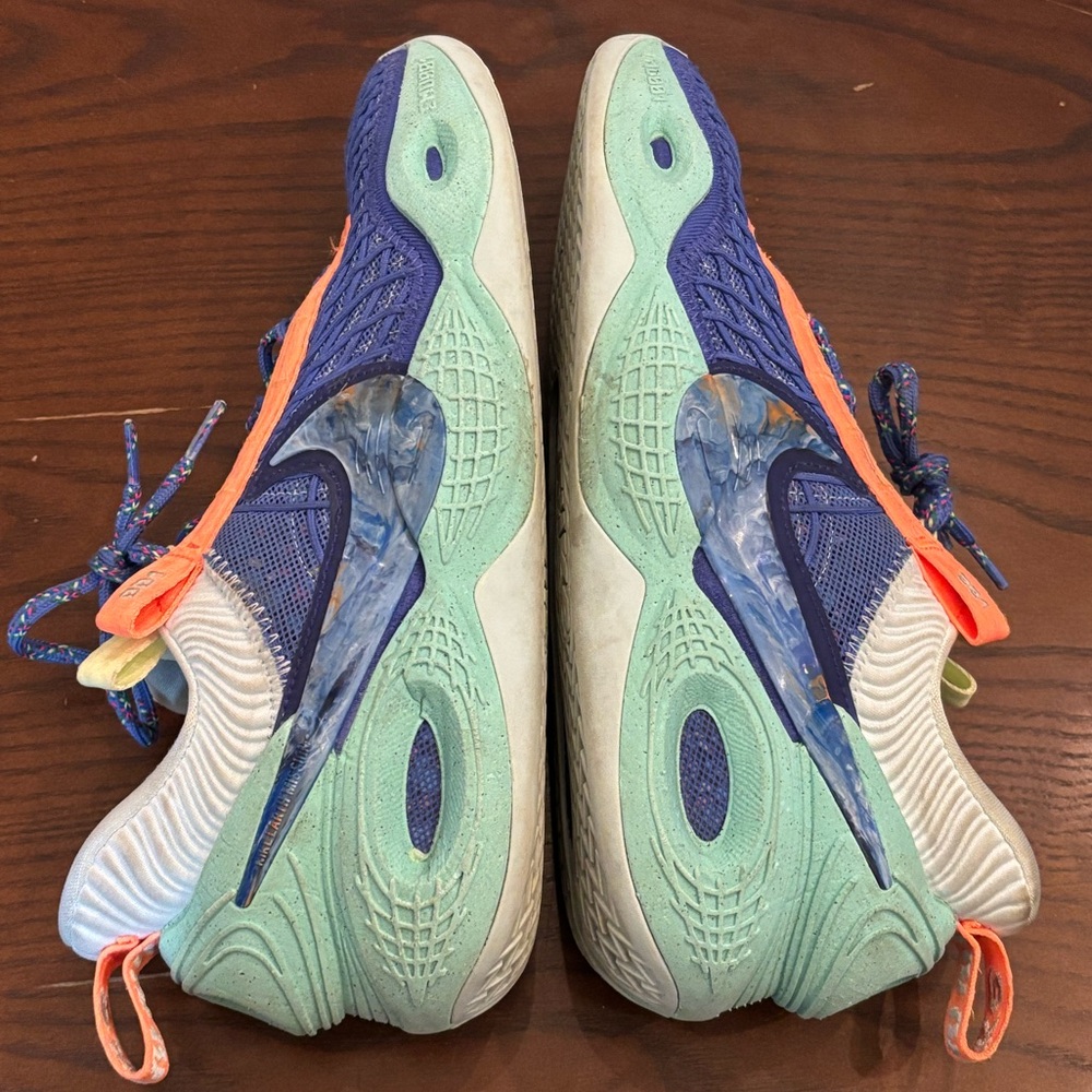 Nike Cosmic Unity sz 9.5
